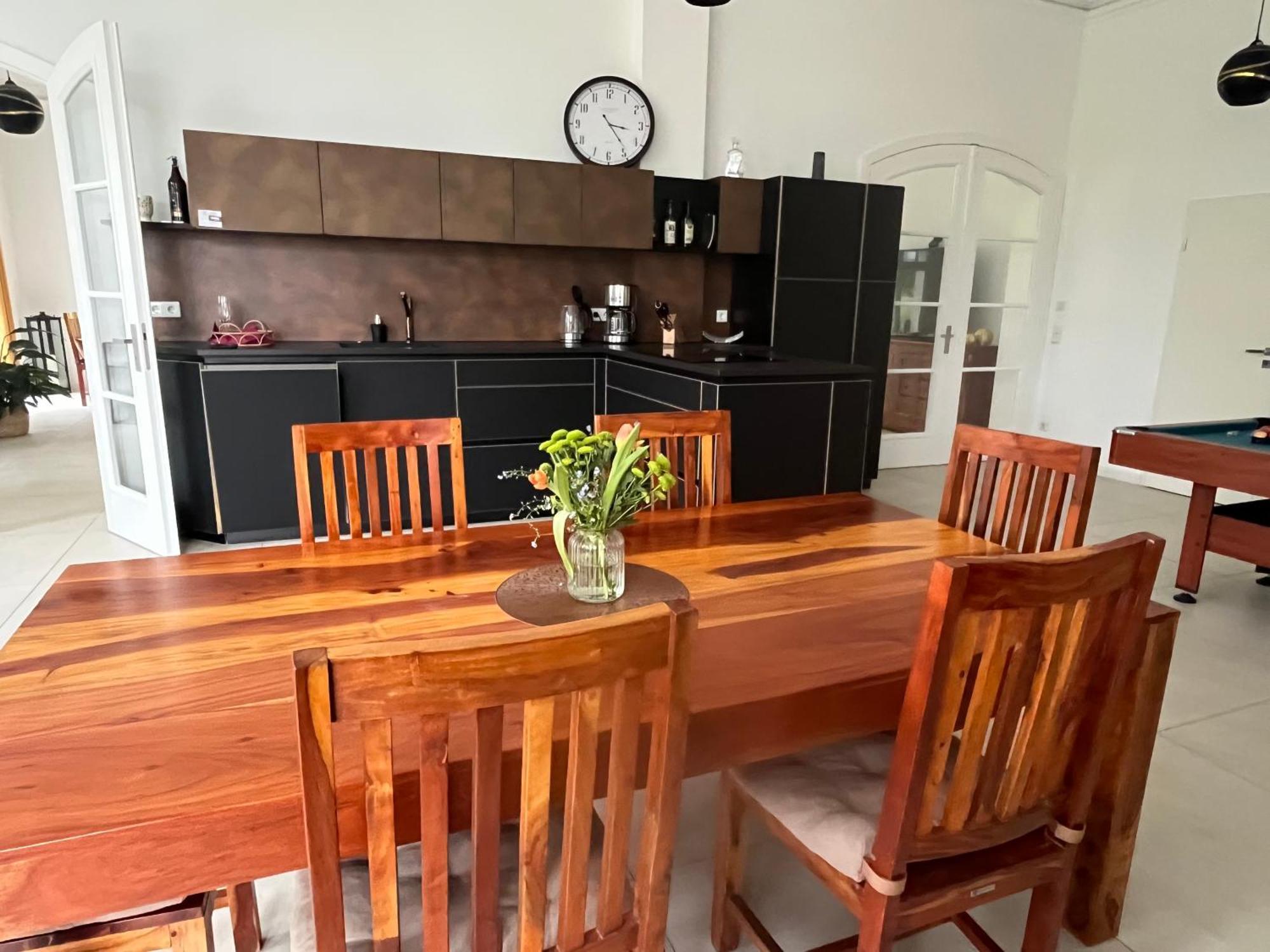 Apartment Bismarck Mit Sauna Und Whirlpool Gorlitz